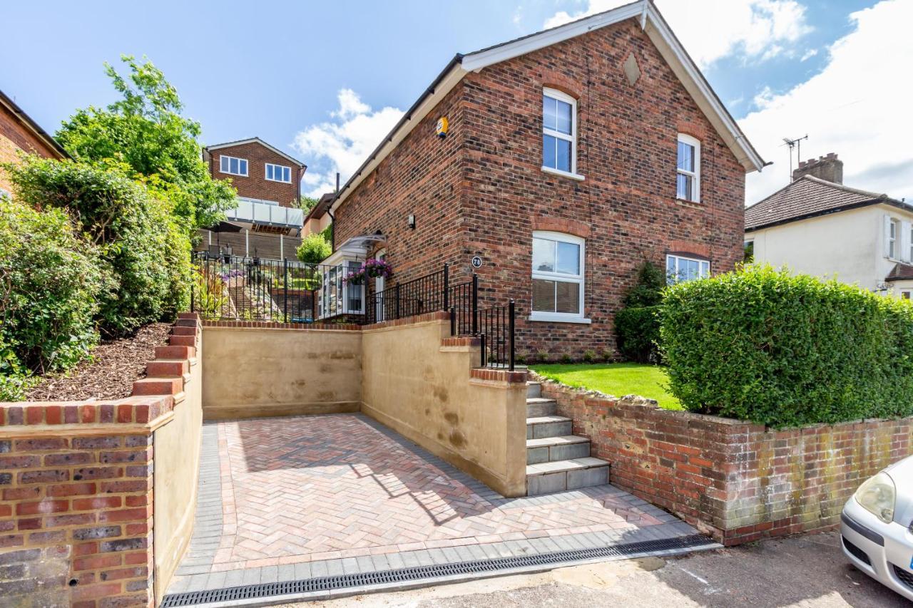 Host & Stay - Farningham Residence Caterham Esterno foto